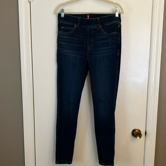 Spanx Dark Blue Jeans, size M - Picture 2 of 4